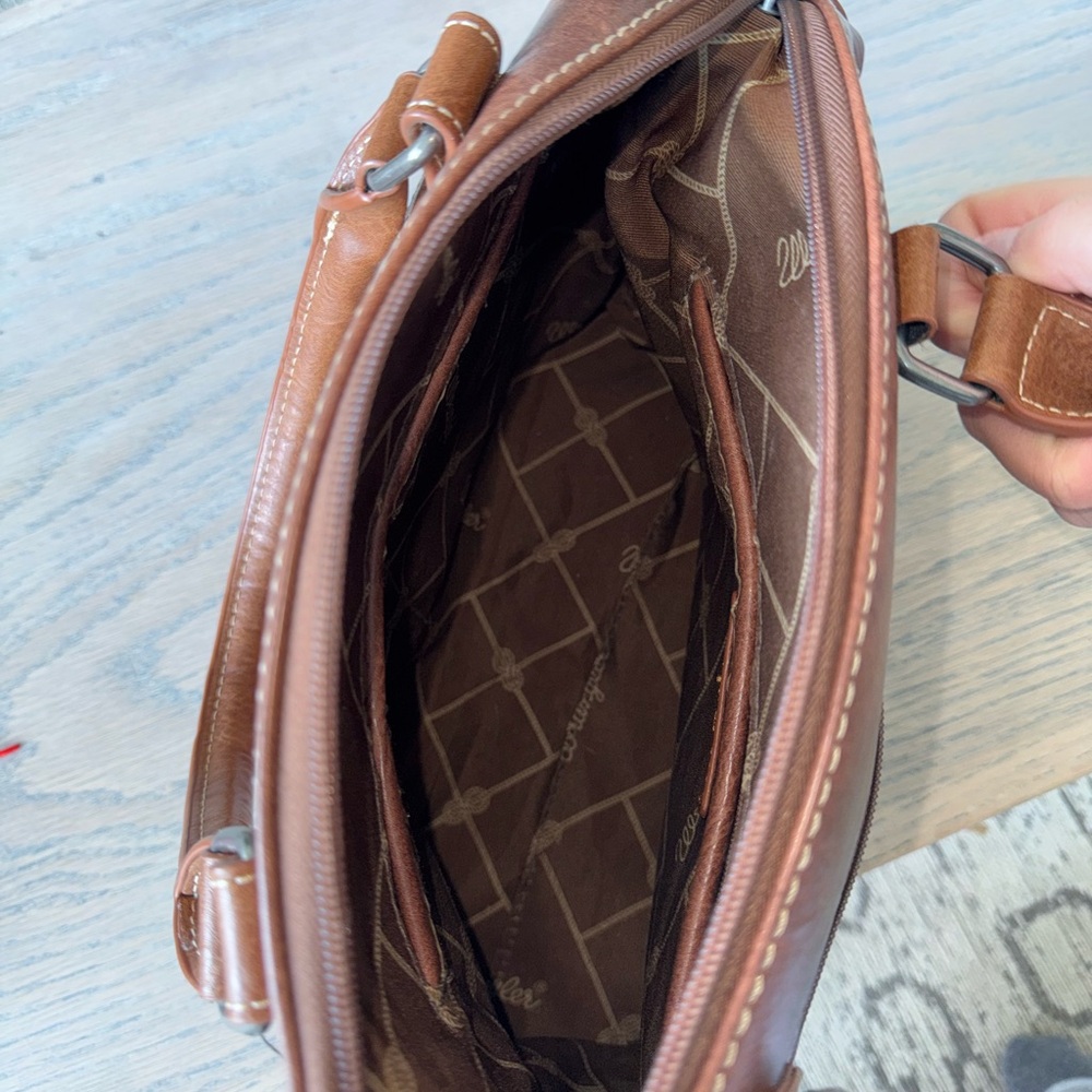 Wrangler Brown Leather Purse - Picture 8 of 8